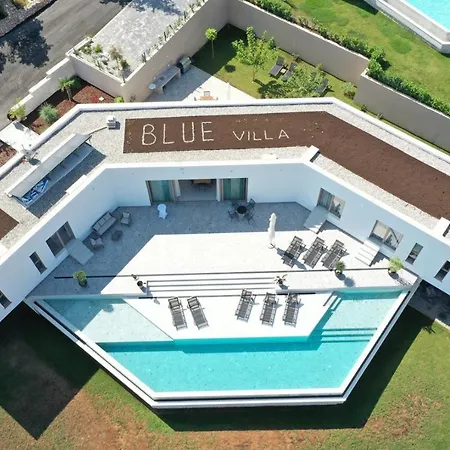 Villa Luxury Azure In Imotski, Wellness Oasis Zmijavci