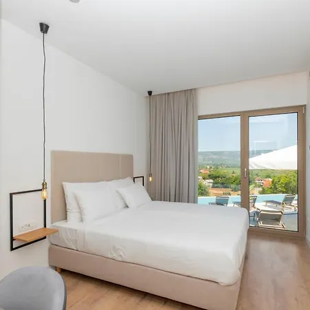 Luxury Azure In Imotski, Wellness Oasis *