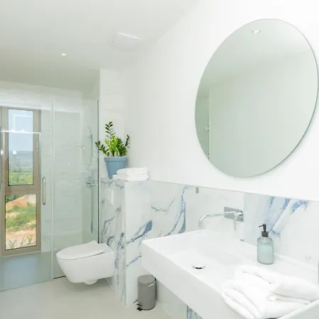 Luxury Azure In Imotski, Wellness Oasis Villa *